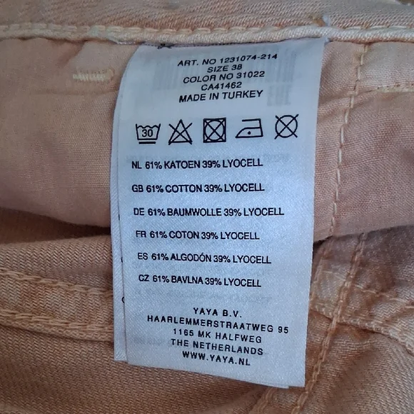 Zara Women's High Waist Coral Shorts - Picture 3 of 4